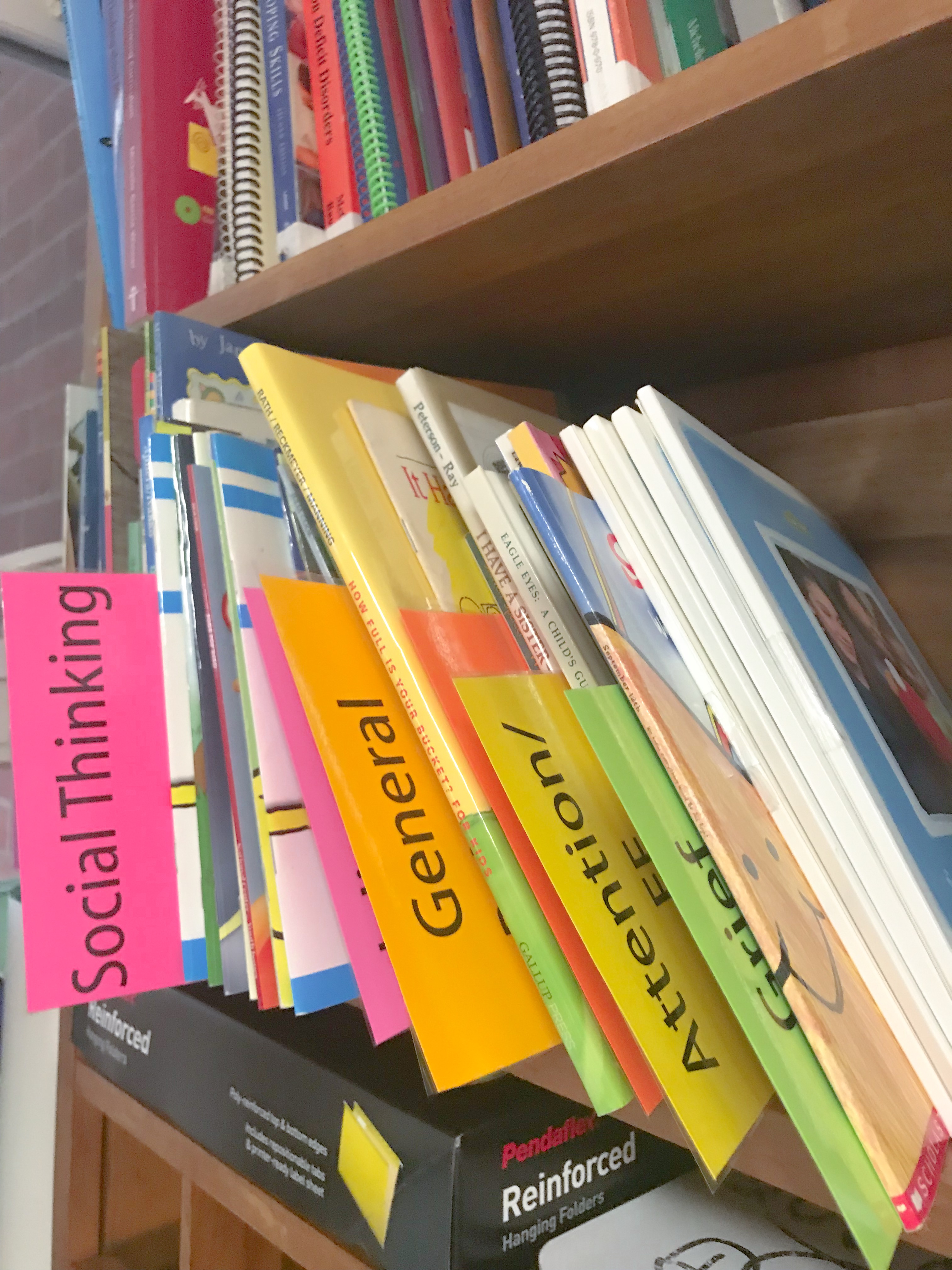 Quick & Effective Bookshelf Markers The Calming Corner